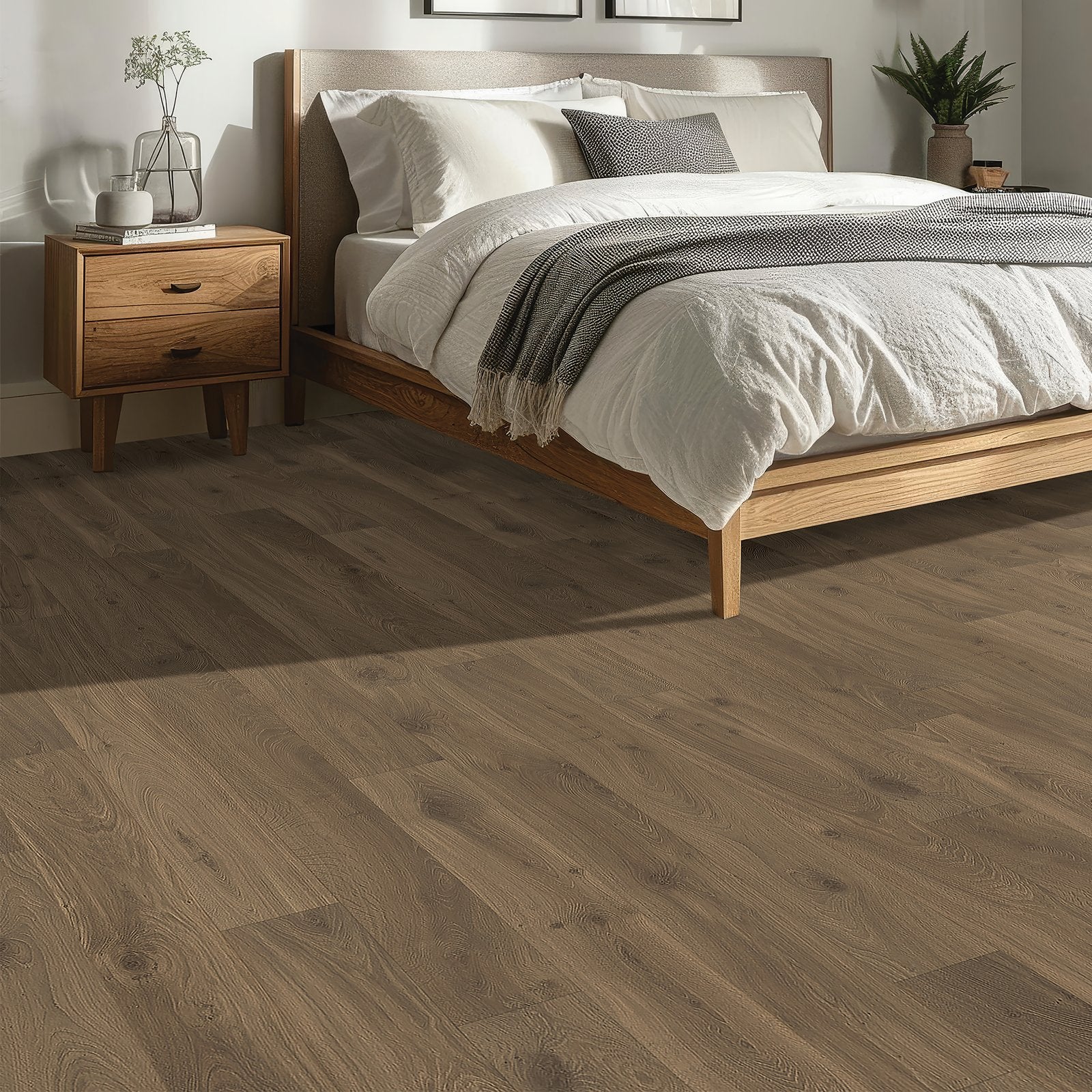Mohawk Flooring Gardenia Lake - room scene